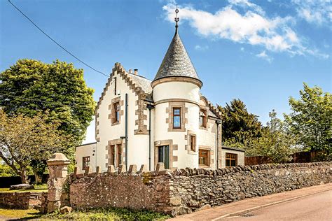 A charming little castle house - The Courier