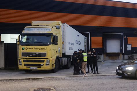 Decomisadas Con Toneladas De Coca Na Y Detenidas Personas