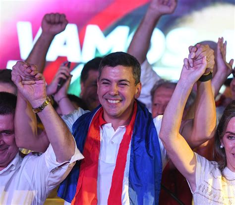 Quién es Santiago Peña el nuevo presidente de Paraguay