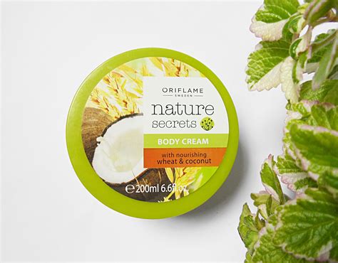 Nature Secrets Moisturizer With Wheat And Coconut By Oriflame Review