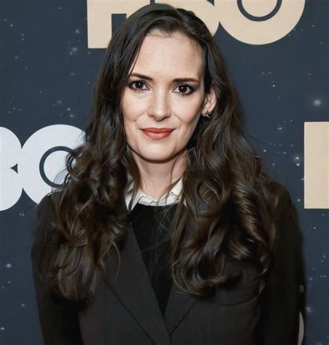 Winona Ryder Bio Age Net Worth Height Married Nationality Career Images