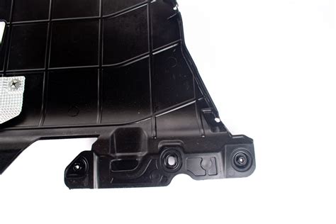 Protetor de cárter JEEP RENEGADE 1 8 2021 52088675 Genebra Autopeças