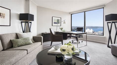 Luxury Family Hotel in Sydney | Four Seasons Hotel Sydney