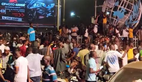 Huge night protests in Burkina Faso amid rumours of counter coup