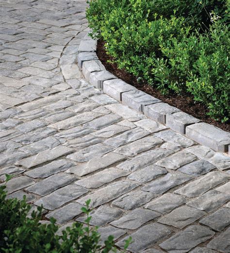 10 Creative Paver Patio Edging Ideas to Enhance Your Outdoor Space ...