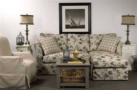 2743 Brentwood Classics Slipcover Sofa In Fabric Jonquil Graphite Frenchcountry