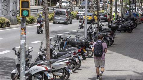 V Deo Detinguts Per Robar Motos A Barcelona I Vendre Les Per Euros