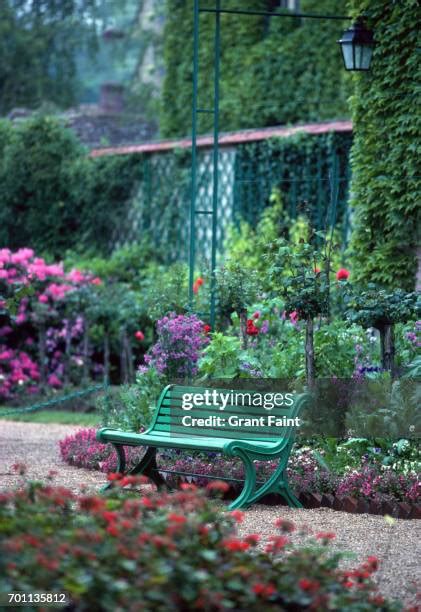 French Garden Bench Photos And Premium High Res Pictures Getty Images