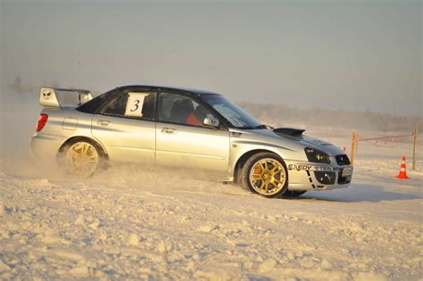 Фотки Зима 2013 Subaru Impreza WRX STI GD 2 л 2003 года