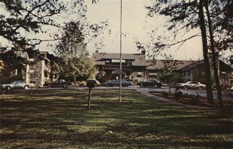 Dupont Lodge, Cumberland Falls State Park Corbin, KY Postcard