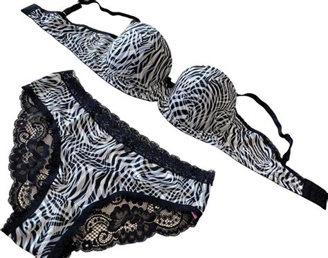 Lingerie Delig Set Voorgevormde Beugel Bh Set Push Up Exclusief Bh