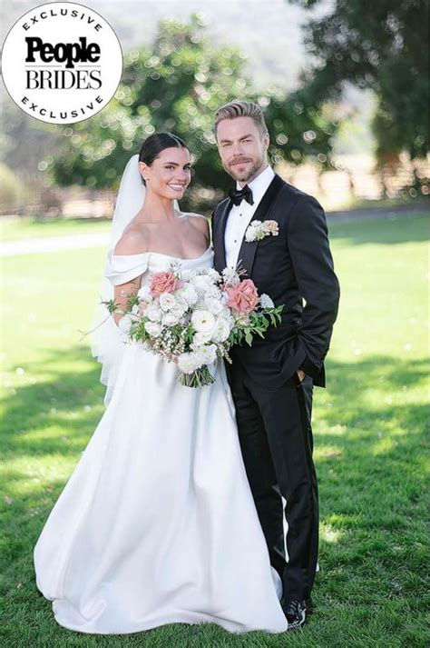 'Dancing with the Stars' judge Derek Hough marries Hayley Erbert - ABC News