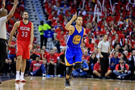 NBA Playoff Scores 2015 Stephen Curry S Miracle Shot Saves The