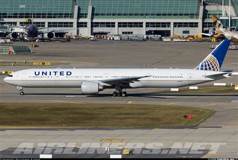 Boeing 777-300/ER - United Airlines | Aviation Photo #7028107 ...