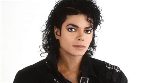 Michael Jackson Biography And Facts