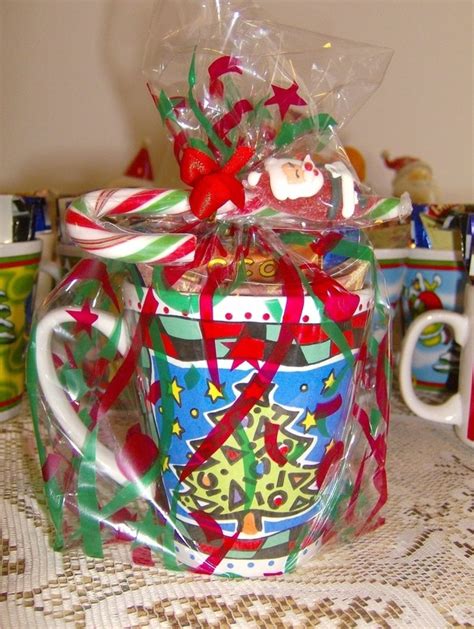 Easy Christmas Gift Mug How To Make A Gift Basket Decorating On Cut