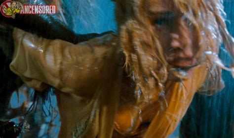 Nackte Naomi Watts In King Kong Iii