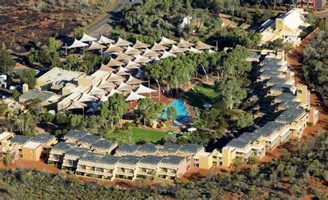 Sails in the Desert Hotel – Uluru.Guide