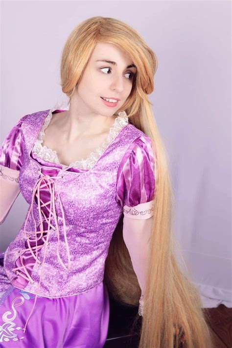 Pin By Crystal Mascioli On Rapunzel Cosplay Rapunzel Cosplay Fashion Style