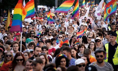 Matrimoni gay e adozioni per coppie dello stesso sesso la Slovenia dice sì Chronist