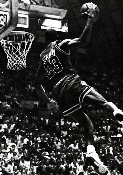 Download michael jordan black white wallpaper getwalls io – Artofit