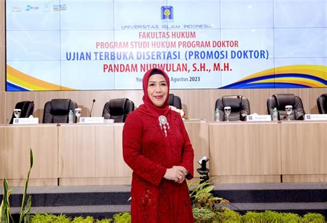 Ujian Terbuka Disertasi Promosi Doktor Pandam Nurwulan Fakultas