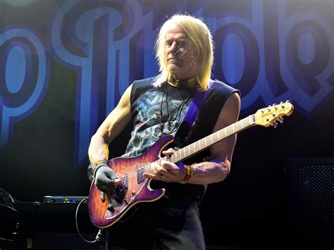 Steve Morse Says Arthritis Diagnosis Changed His Technique