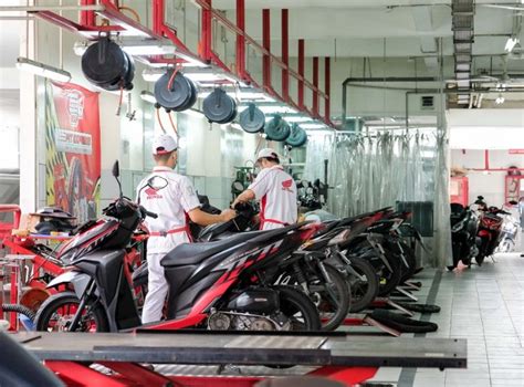 Catat Panduan Servis Motor Mudah Untuk Cewek Cewek Yang Motoran Tiap