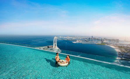 The most beautiful hotels with an infinity pool in Dubai – Discover now!