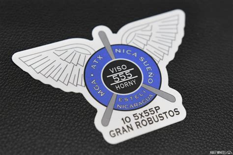 Viso Horny Puros Cigar Smoker Club