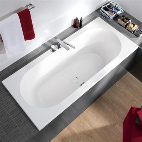 Villeroy Boch Loop Friends Oval Double Ended Bath With Leg Set