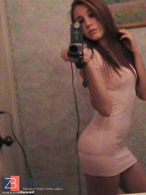 Fledgling Selfshot ZB Porn