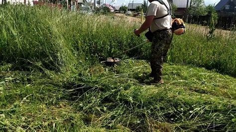 Покос травы триммером huter 2T - YouTube