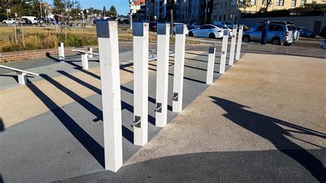 Bondi Park Outdoor Gym Bondi Beach Robinhood The Free Open Air Gym