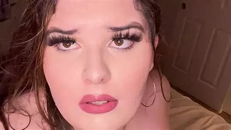 Chubby Tranny Cums And Gets Pounded In Ass From Fuck Machine POV Shemale Porn XHamster