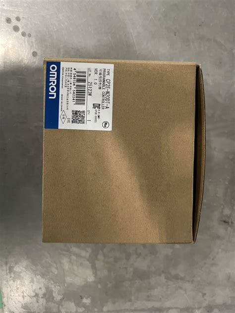 Yahoo オークション 新品 OMRON オムロン CP2E N20DT A プログラマブ