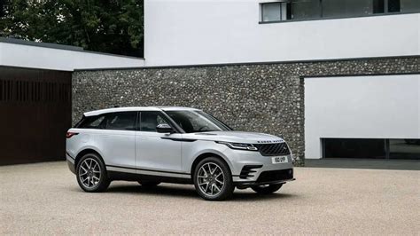 Range Rover Velar Debuts With New Tech Electrified Engines