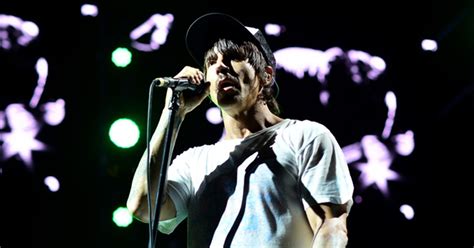 G1 Em show na Grande BH Red Hot Chili Peppers abre turnê no Brasil notícias em Música em
