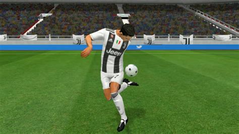 Ronaldo Rainbow Flick : Cristiano Ronaldo Rainbow Flick Trick PES 2015 ...