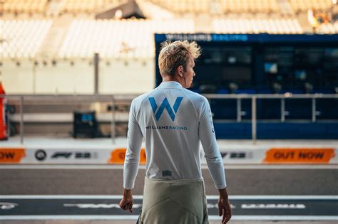 ウィリアムズf1のアレクサンダー・アルボン 「無線での“スイートスポット”をまだ探っている」 【 F1 Gate Com