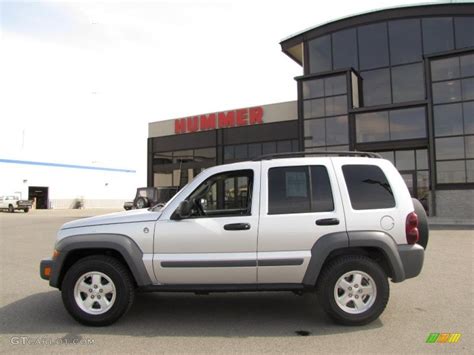 Bright Silver Metallic Jeep Liberty Crd Sport X Photo