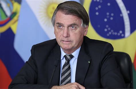 PGR solicita ao STF informações sobre atuação de Bolsonaro Política