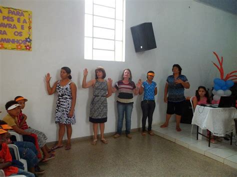 CHIQUITA E SUA TURMA CULTO INFANTIL CHIQUITA E SUA TURMA NA IGREJA