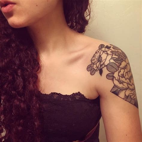 Best Shoulder Tattoo Designs Meanings Symbols Of Beauty