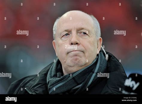 Manager of bayer leverkusen hi-res stock photography and images - Alamy