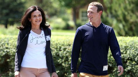 Metas Zuckerberg And Sandberg Agree To Testify In Privacy Lawsuit