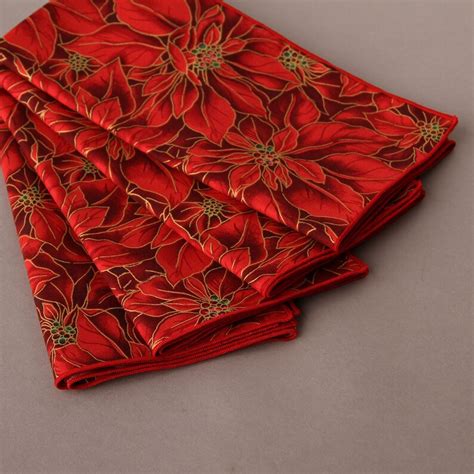 Christmas Napkins Set Of 4 Cloth Napkins Red Poinsettias Etsy