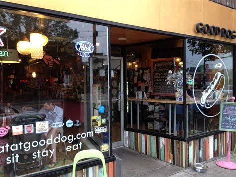 PIG OUT SPOTS: Good Dog (Chattanooga, TN)