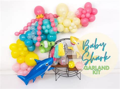 Baby Shark DIY Deluxe Balloon Garland Arch Kit Ocean Octopus Pink