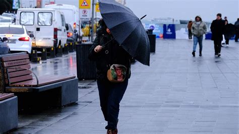 Meteoroloji saat verdi İstanbul Ankara ve İzmir dahil çok sayıda il